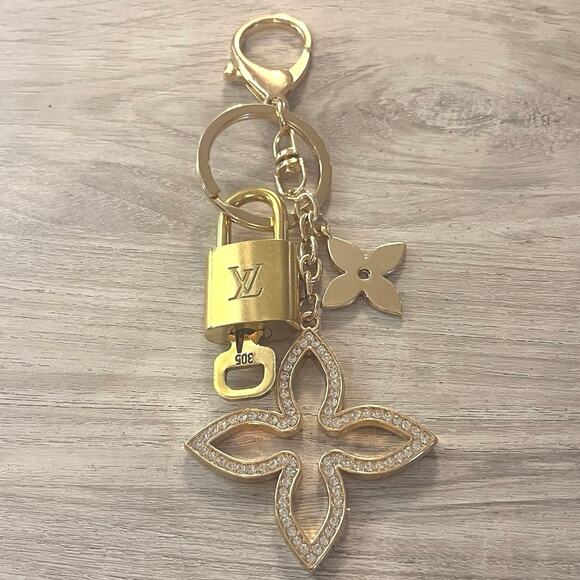 Louis Vuitton lock and key set #305 - Picture 4 of 5